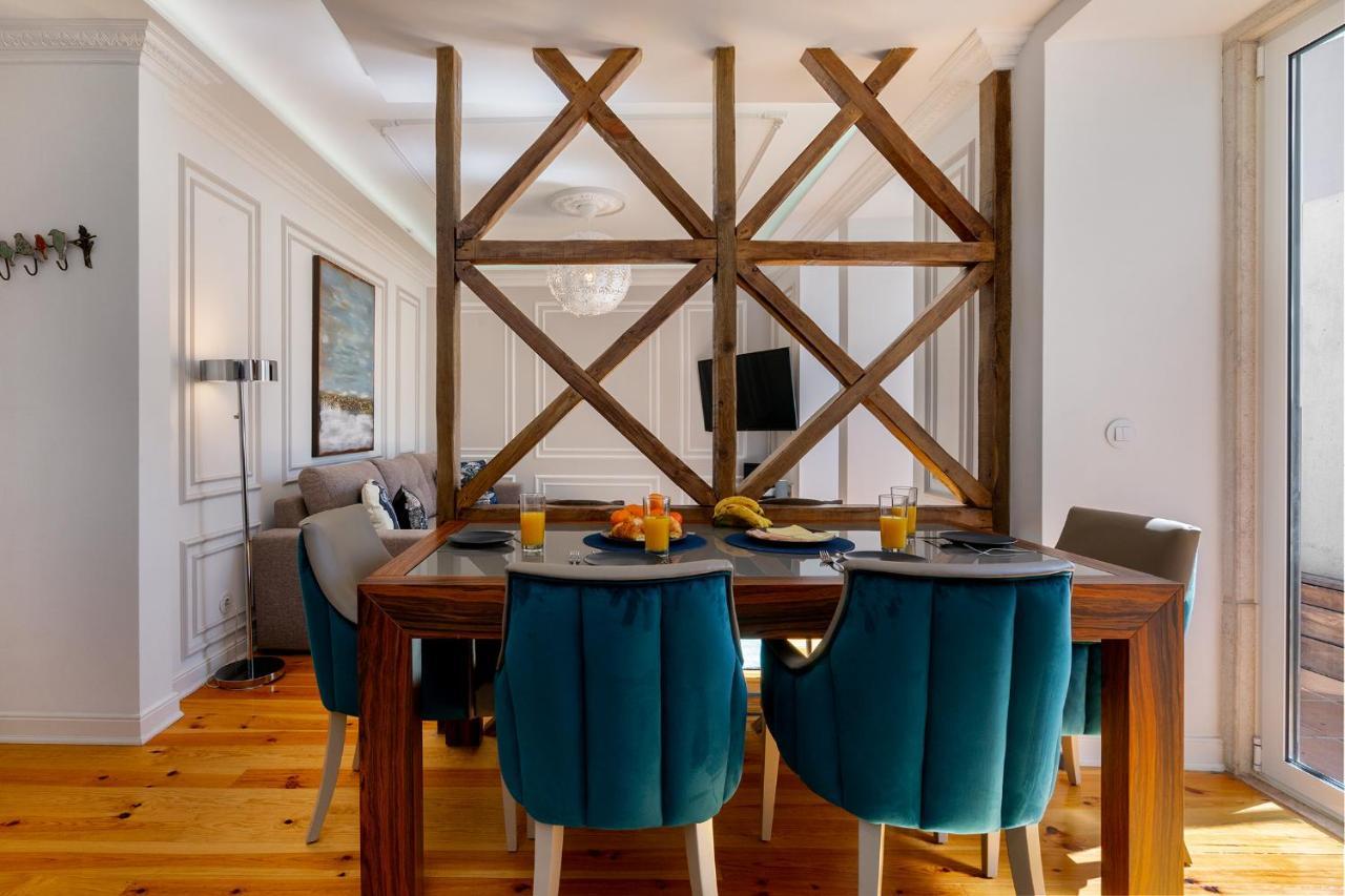 Whome | Great Location & Large Family Apartment W/Patio Lisbon Bagian luar foto